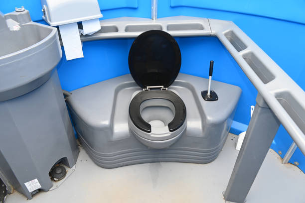 Best Porta potty delivery and setup  in North Bay Village, FL